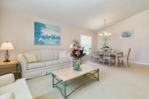 Hotel Oak Island Retreat 4*
