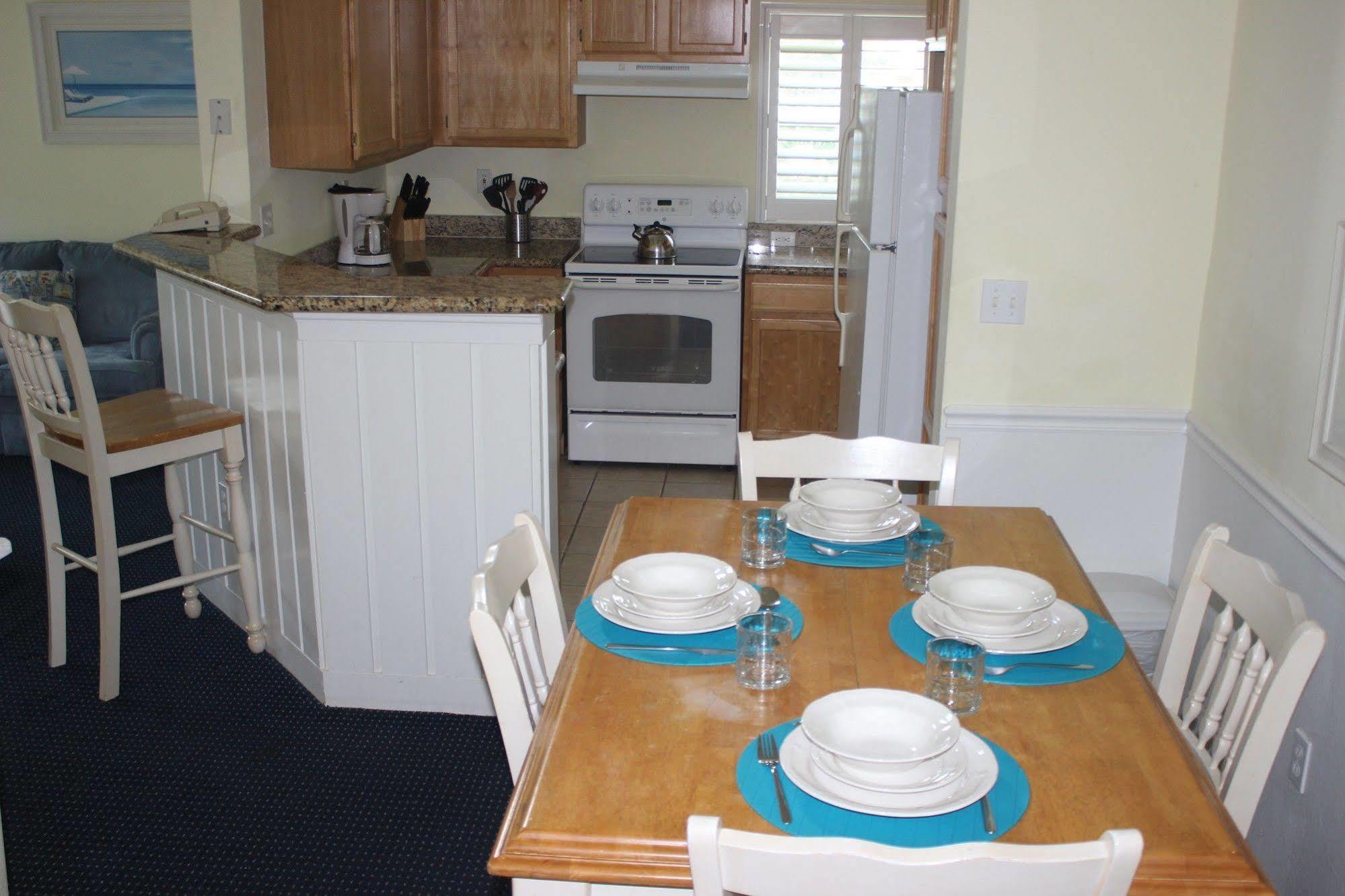 Runaway Vacations Hotel Kissimmee
