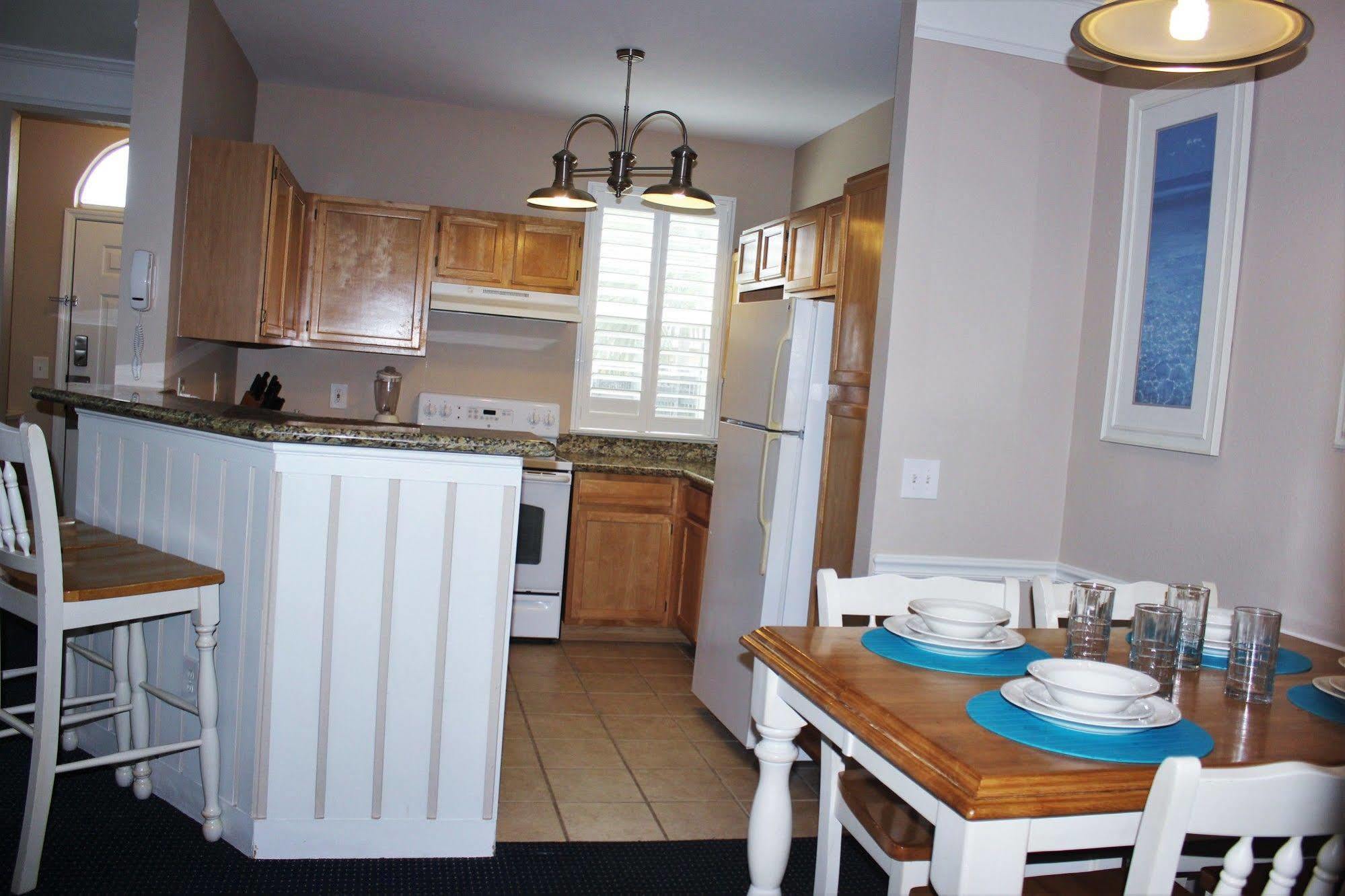Runaway Vacations Hotel 4*