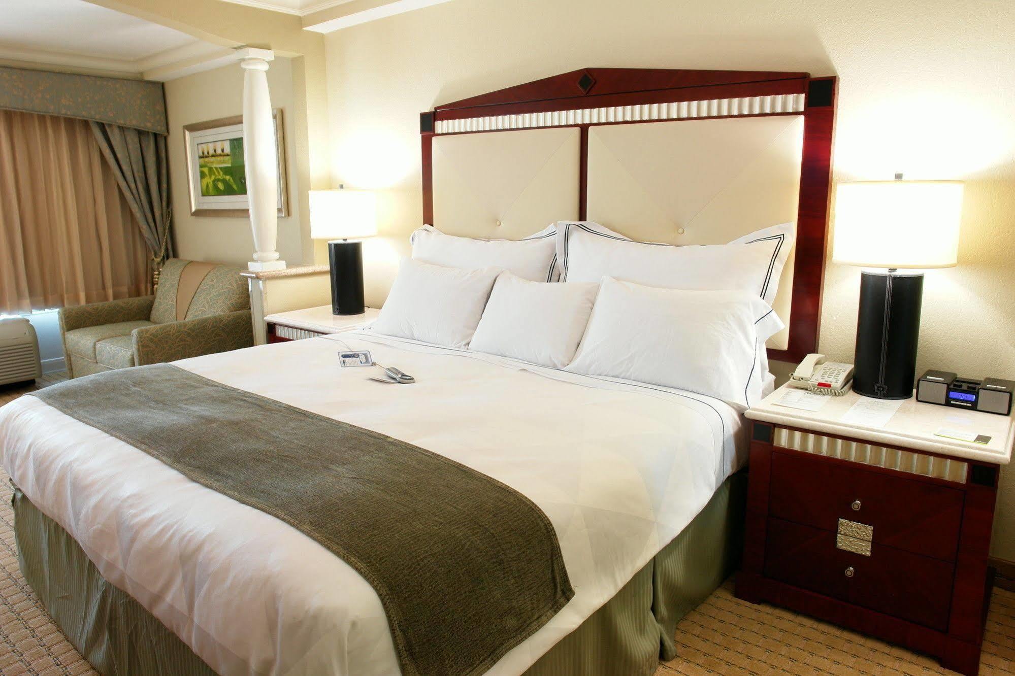 Ac By Marriott Orlando Buena Vista Hotel