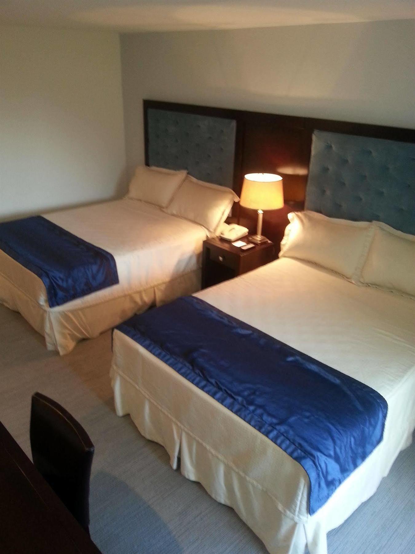 Chateaubleau 2* Coral Gables