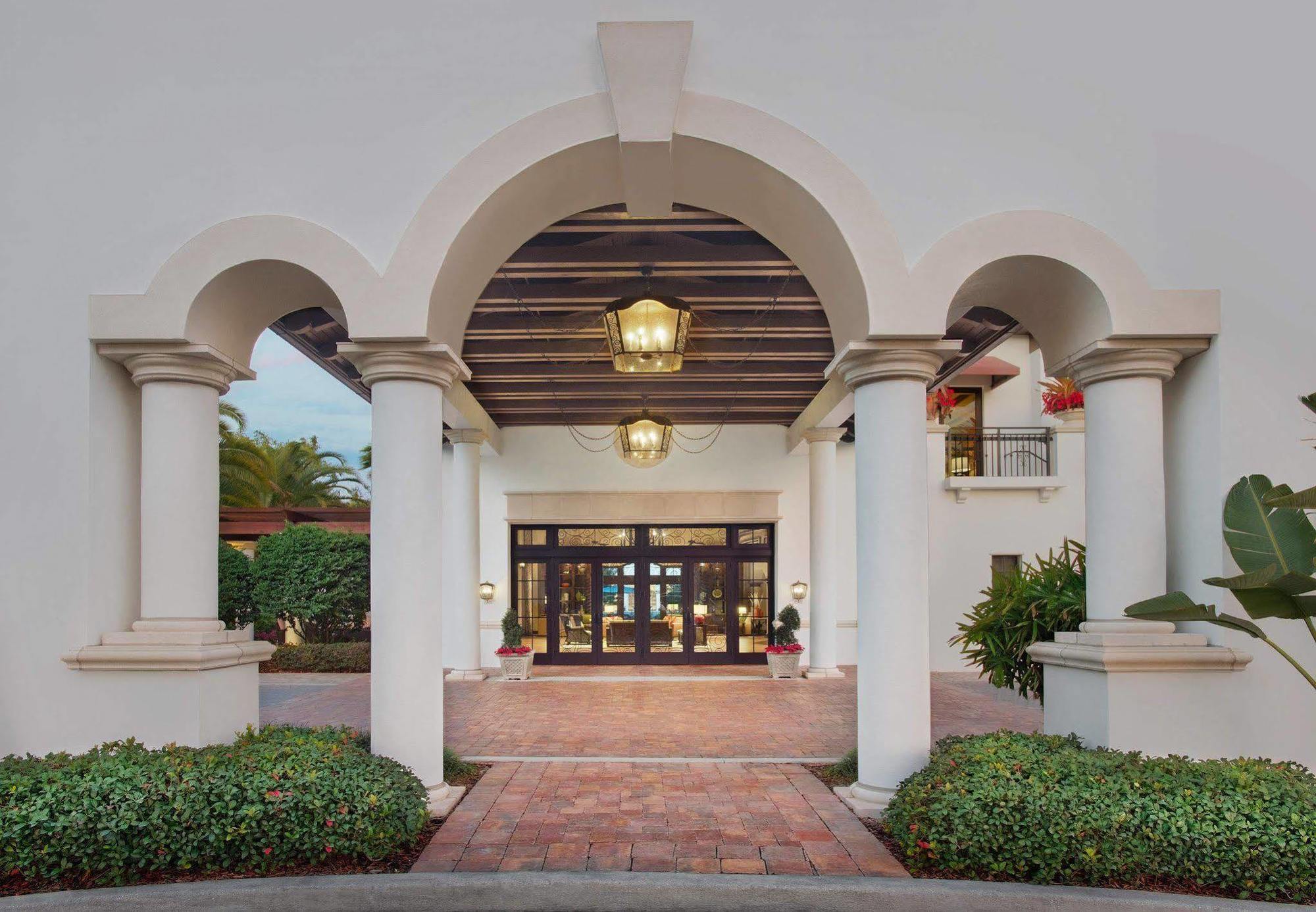 Marriott's Lakeshore Reserve Hotel 3*