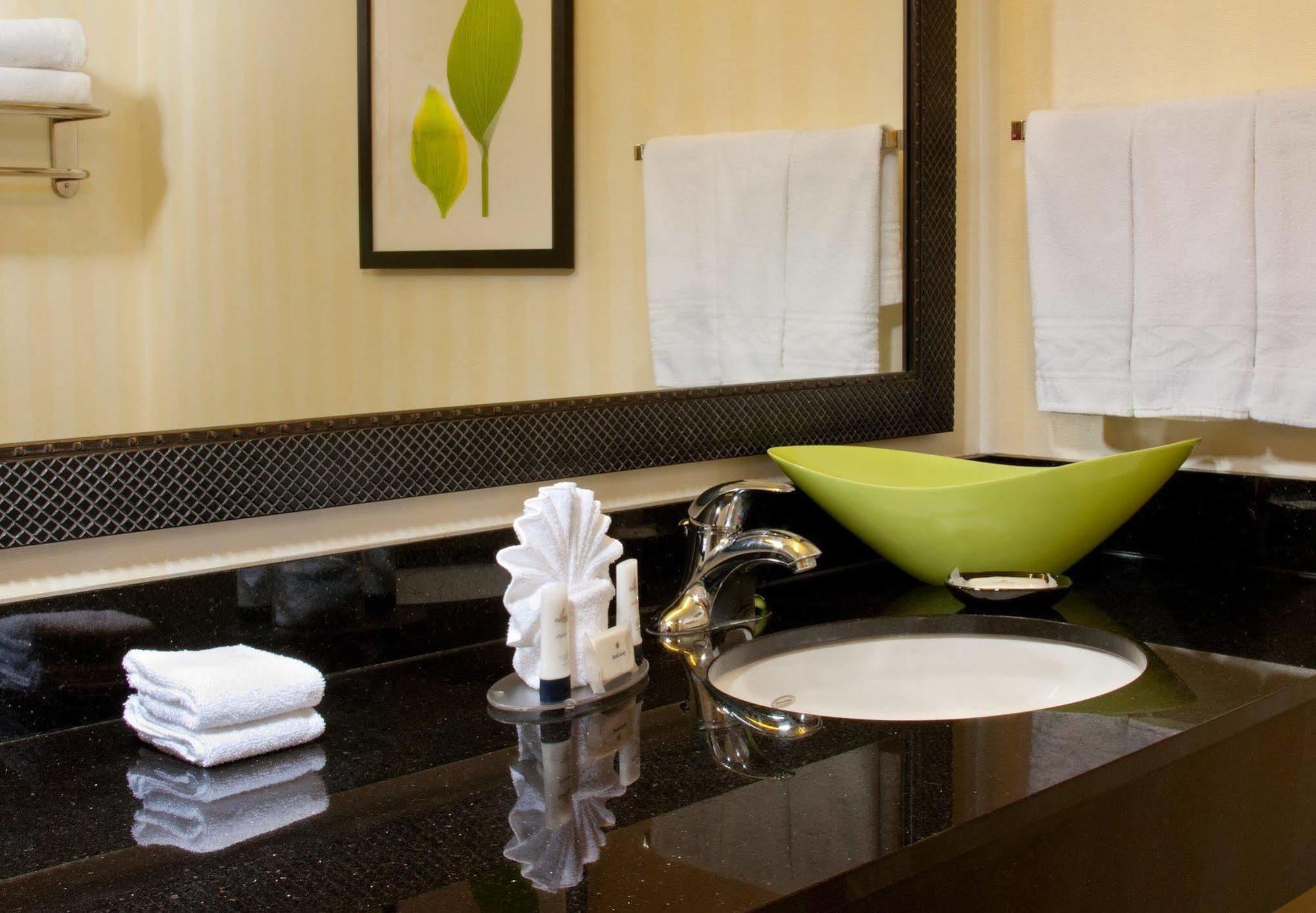 Fairfield By Marriott Orlando At Seaworld