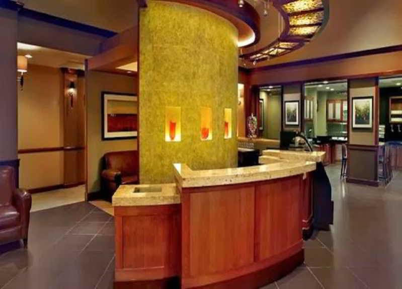 Hyatt Place Airport Hotel