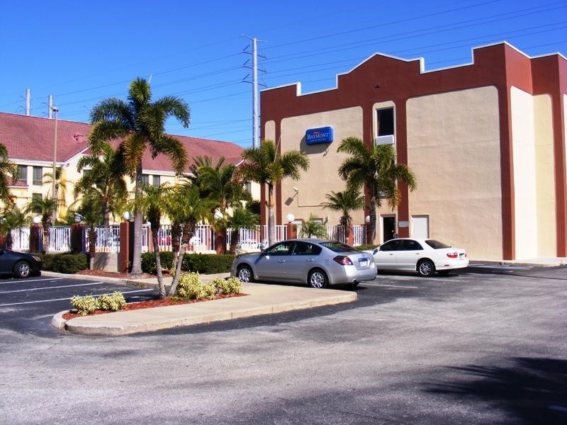 Baymont & Orlando/universal Area Hotel