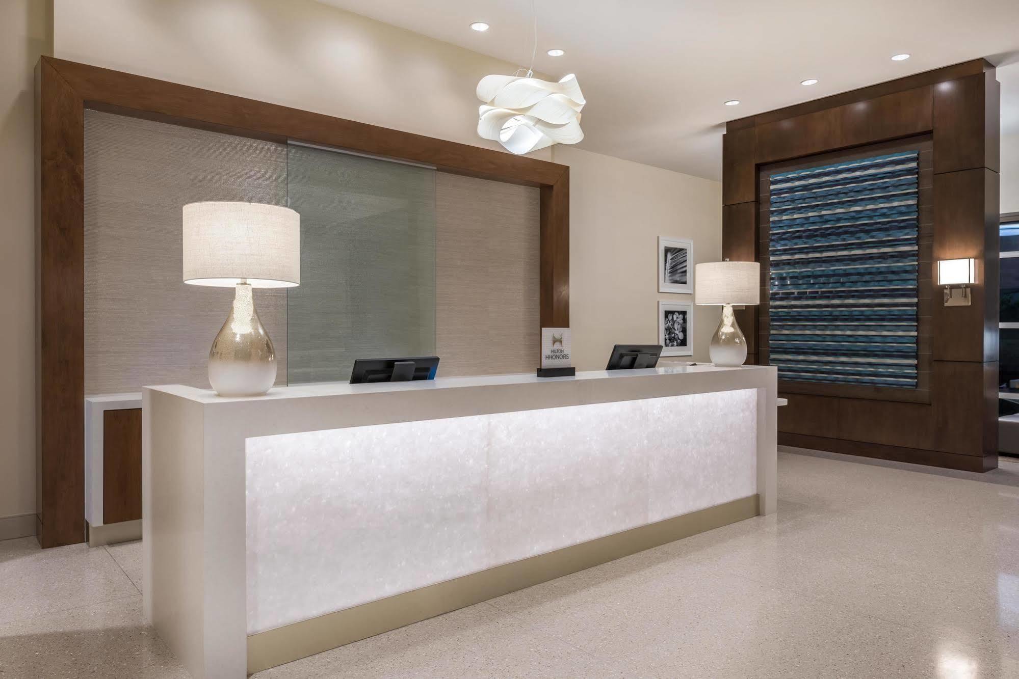 Hilton Garden Miami Dolphin Mall Hotel