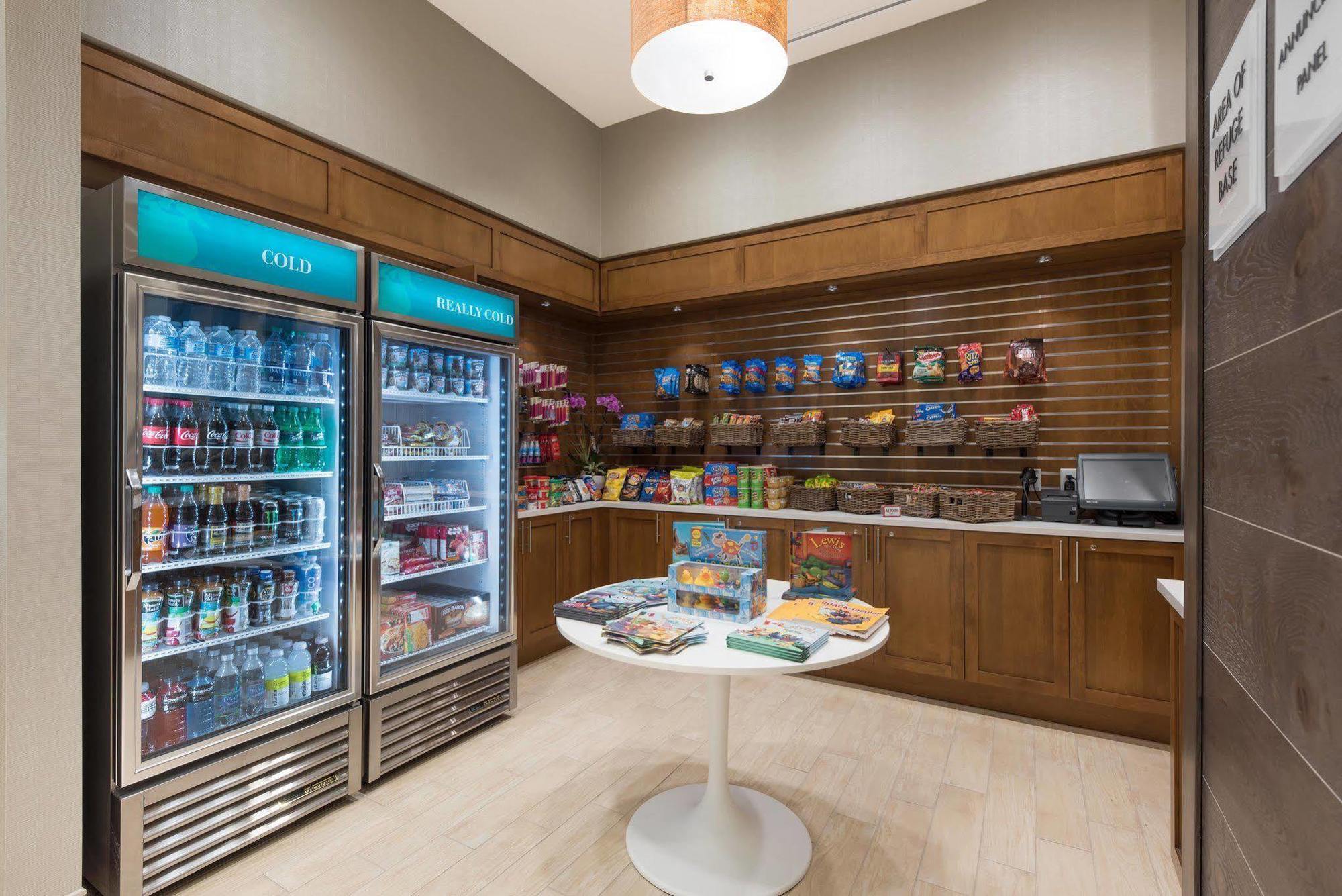 Hilton Garden Miami Dolphin Mall Hotel