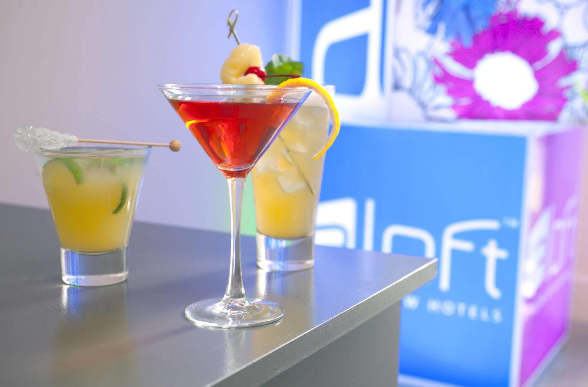 Hotel Aloft Airport