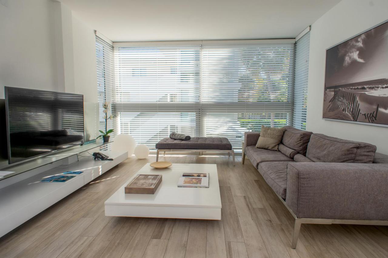 Haus Contemporary Key Biscayne