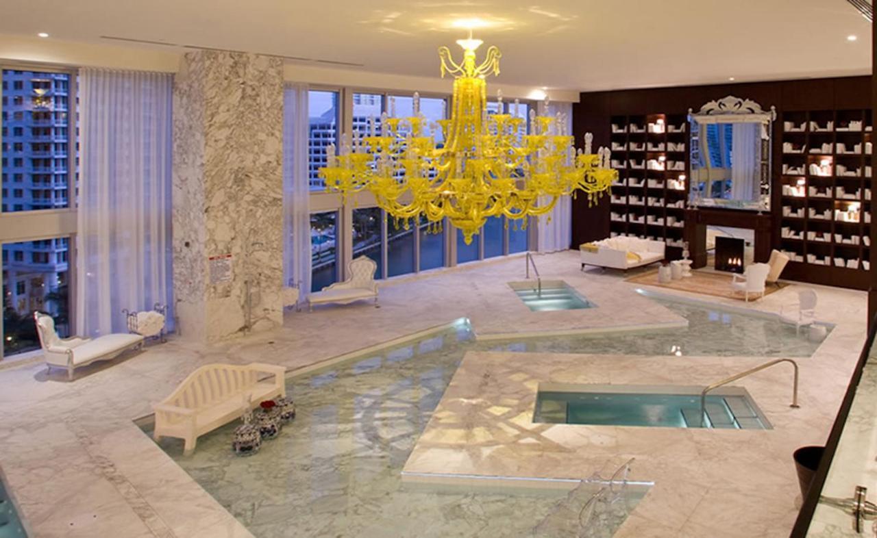 Icon Brickell Suites Apartment Miami