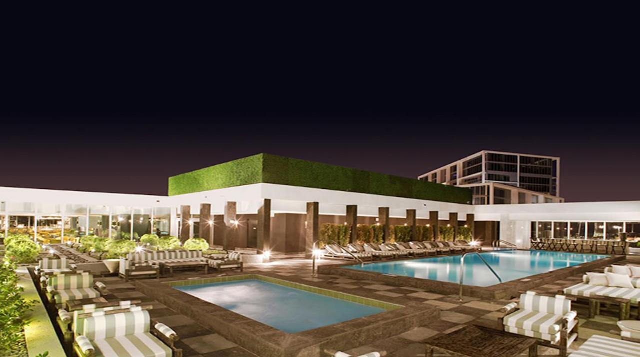 Icon Brickell Suites