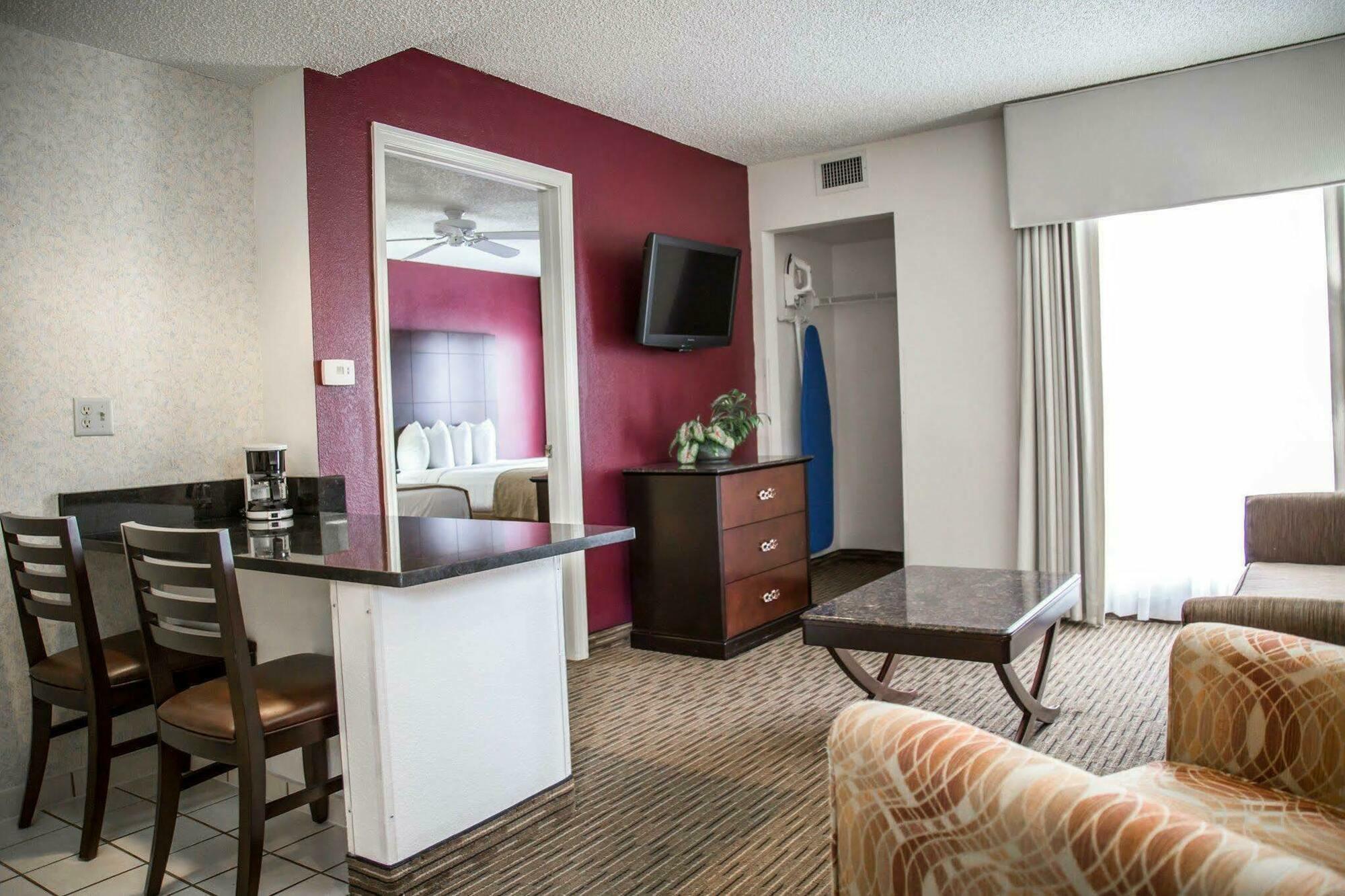 Surestay By Western Orlando Buena Vista 3* Lake Buena Vista