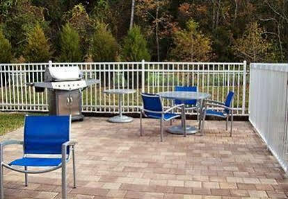 Towneplace Butler Boulevard Hotel