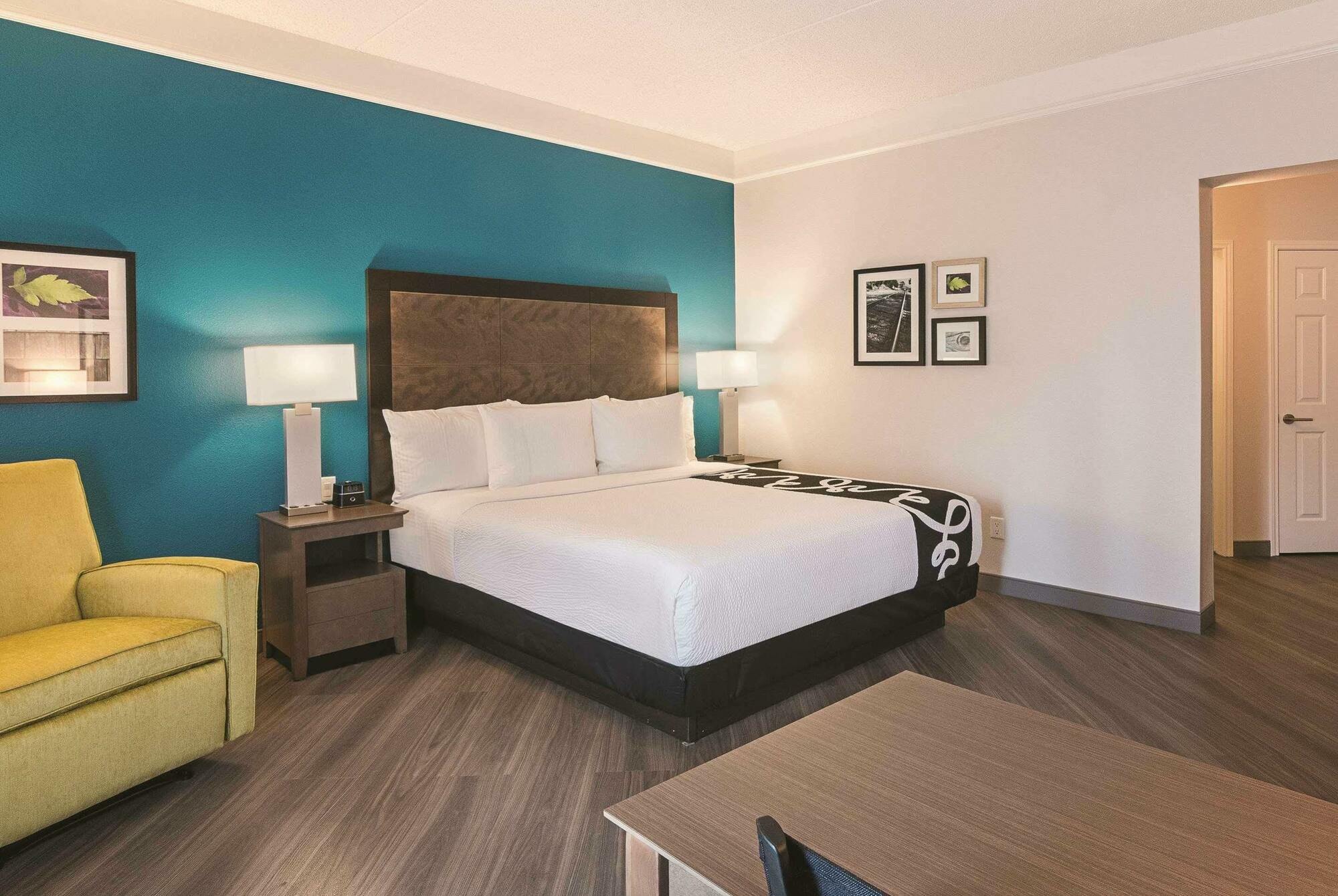 La Quinta By Wyndham Orlando Ucf 3*