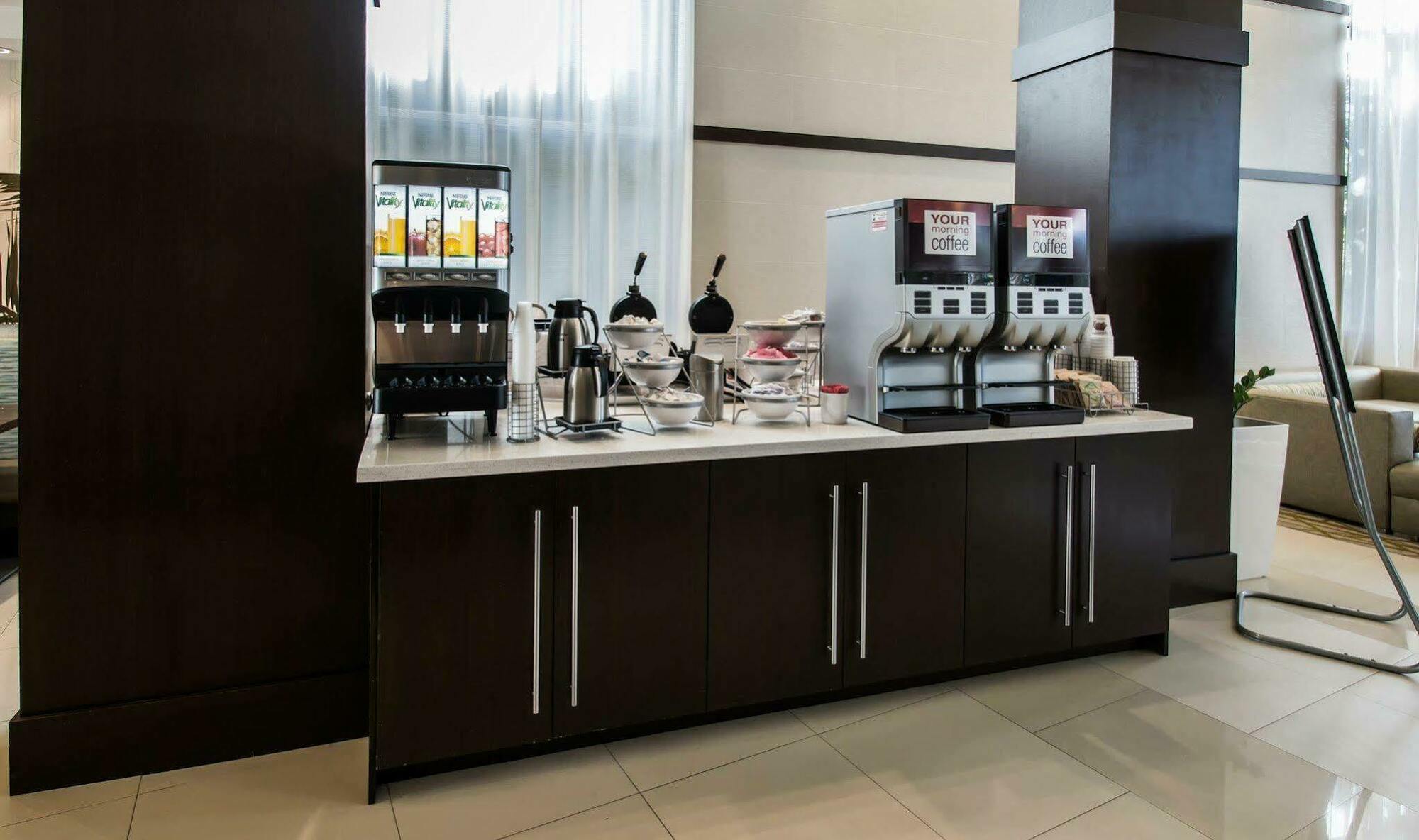 Hotel Comfort Miami Airport North