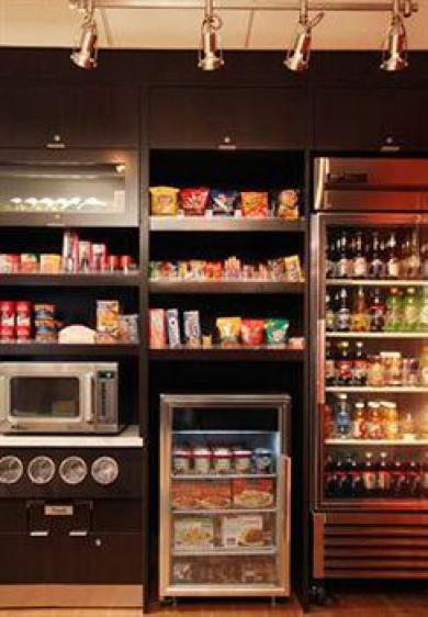 Courtyard By Marriott Airport/ Northeast 3*