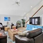 Sol Mate Beach Cottage
