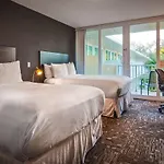 Bentley\'S Boutique Hotel; Best Western Premier Collection