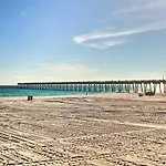 Eco-Bungalow Condo Pensacola Beach Access!
