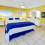 Tropic Seas Resort