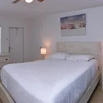Makani Beach House 335