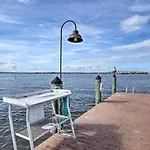 Jensen Beach Home With Pool Access Less Than 1 Mi To Beach!