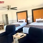 Sand Castle Motel