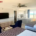 Sand Castle Motel