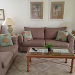 Shorewalk Vacation Villas