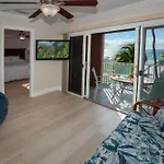 Cedar Cove Resort & Cottages
