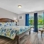 Coconut Cay Resort