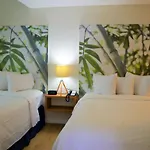 Doral Inn & Suites Miami Airport West