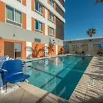Comfort Suites Fort Lauderdale Airport & Cruise Port