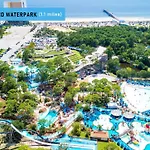 Cozy 2Br 1,5Ba Condo At Gulf Highlands - 5 Min Walk To Beach! With 11 Pools!