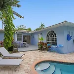 Luxury 3Br Villa W/Heated Pool, Mins To The Beach