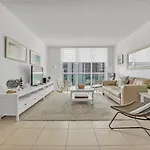 The Tides 2Bedrooms Apt 14Th Floor We Are On The Beach!