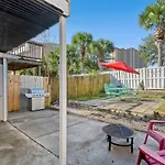 Beach Haven - Seasonal Hot Tub, Fire Pit, Bbq, 700 Feet To Beach, Central Pcb, Free Daily Activities, & More!