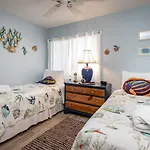 Castle Beach 105, Gulf Front, 2 Bedrooms, , Elevator, Sleeps 6, Heated Pool