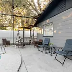 Entirehouse W/Bush Garden View_Private Heated Pool