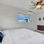 King 1Bd W/ Pool, Grill, Near Beach & Downtown