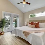 319 Riberia- Minutes To Downtown
