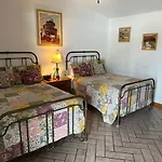 Buffalo Chip\'S Ranch House Motel