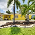 Bradenton Vacation Rental Gas Grill And Water Views