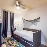 Majestic Beach Resort Tower 2- 1805