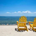 Peaceful Paradise