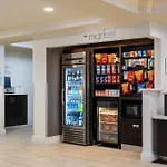 Courtyard By Marriott - Naples