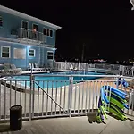 Coral Resort D4