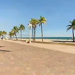 Walkabout 1 Tower Suite In The Heart Of Hollywood Beach