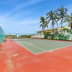 Reef Club 407
