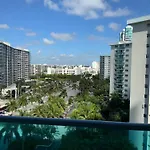 Cozy Ocean View Apartment By Miami Te Espera - Hallandale 11E